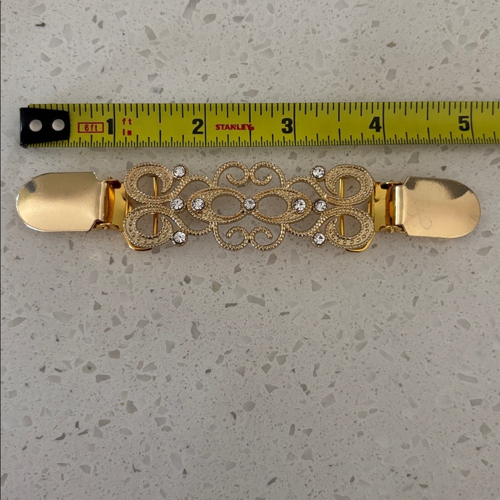 90s Sweater Clip Rhinestones - Picture 2 of 5